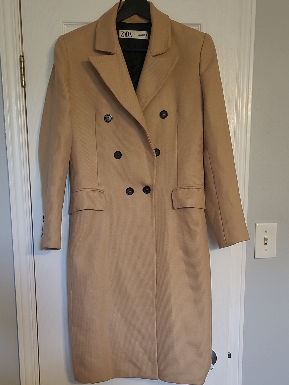 Zara Double-Breasted Tan Trench Coat